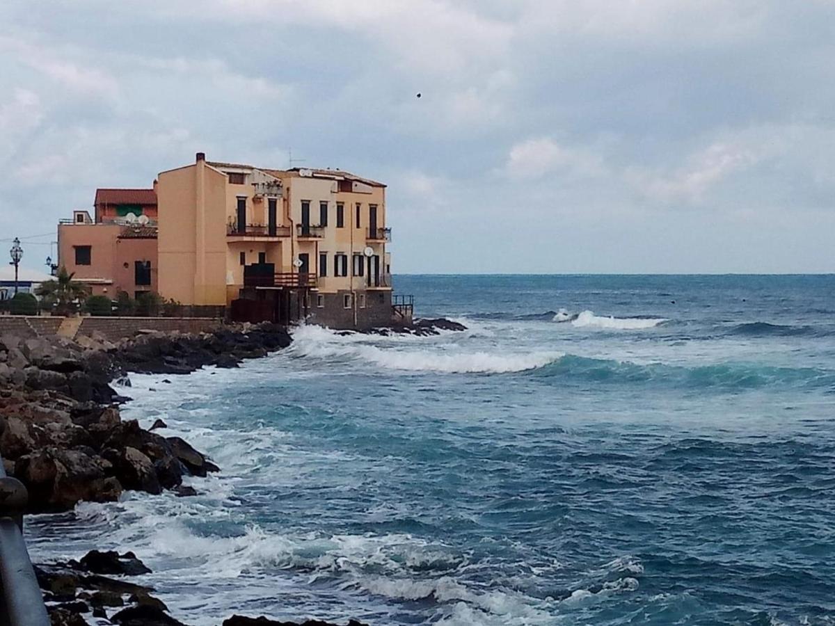 הוילה סנטה פלביה Casa Nel Borgo Marinaro Di Santa Nicolicchia מראה חיצוני תמונה
